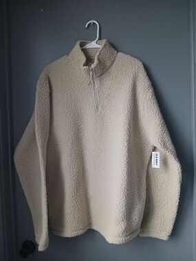 Old Navy Men's Cream Sherpa Quarter-Zip Pullover Sweater